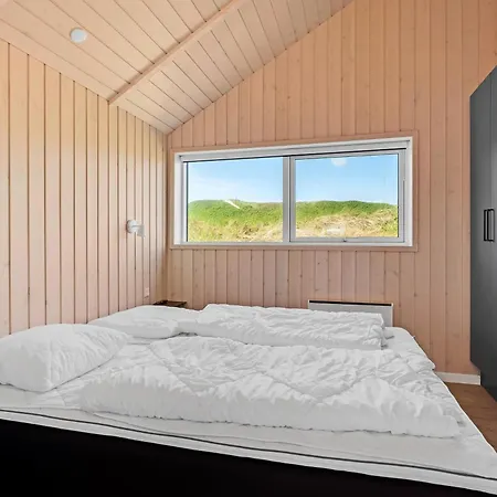3043 Semesterbostad *